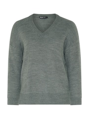 Yours Curve Grey Essential V-Neck Jumper - Image 6 of 7