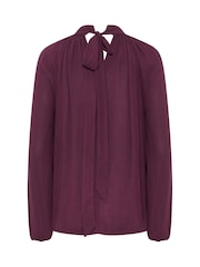 Rood - Long Tall Sally blouse met strik bij de hals, gemaakt van kreukelkatoen - Afbeelding 6 van 6