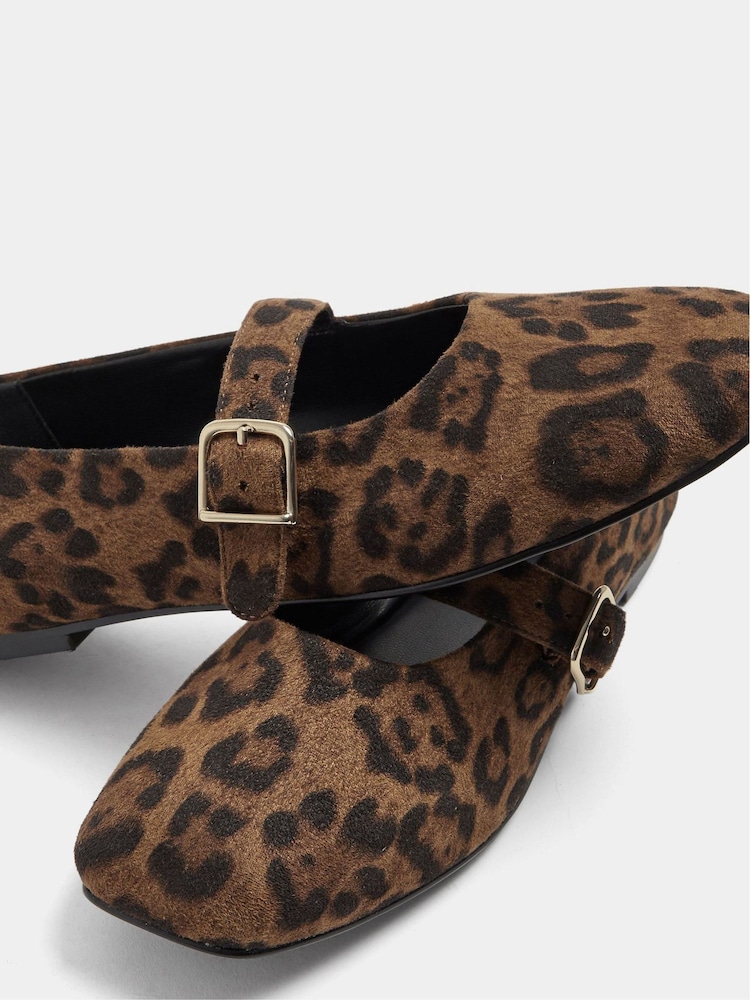 Yours Curve Brown Leopard Print Wide Fit Buckle Detail Mary Jane Flats - Image 5 of 5