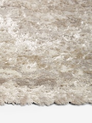 Silver Grey Mica Abstract Rug - Image 5 of 7