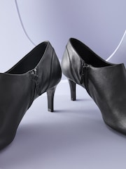 Schwarzes Leder - Forever Comfort® Motionflex Town Schuhe mit Stilettoabsatz - Bild 6 von 7