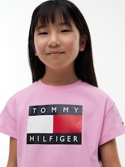 Tommy Hilfiger Pink Heritage Flag Logo Relaxed T-Shirt - Image 2 of 5