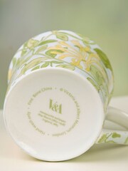 كوب Morris & Co. Honeysuckle Palace من V&a - صورة 2 من 3