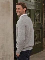 Gris - Pull col en V en cachemire Pure Collection - Image 2 de 3