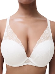 Chantelle White Kiss Lace Plunge Underwired Bra - Image 4 of 6