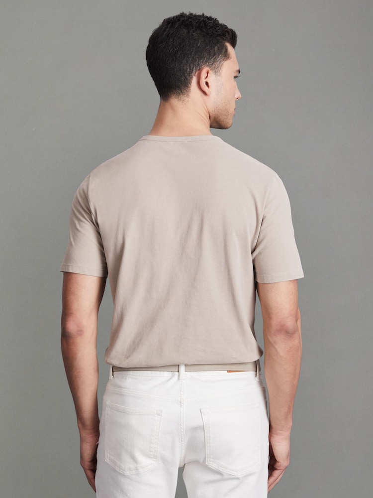 Reiss Mink Melrose Cotton Crew Neck T-Shirt - Image 5 of 5
