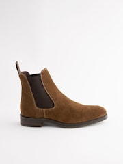 Коричневый - Loake For Next Suede Chelsea Boots - Изображение 2 из 6