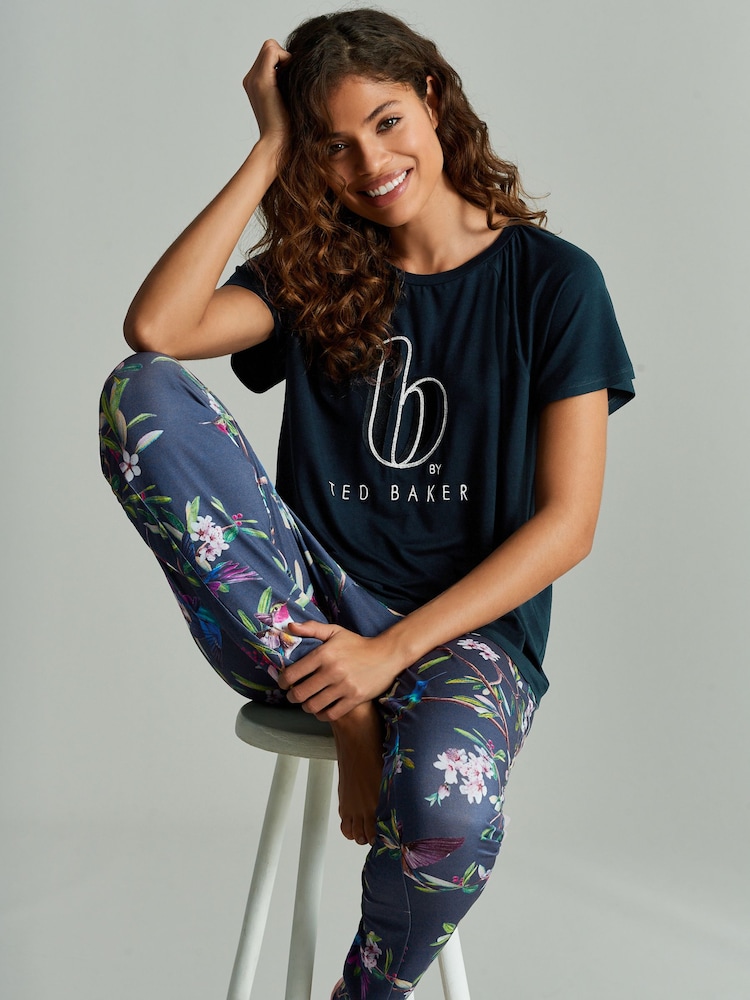B by Ted Baker Pyjama-Set aus Jersey - Bild 1 von 10 B by Ted Baker Pyjama-Set aus Jersey - Bild 1 von 10