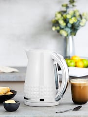 Tower White Solitaire 1.5L 3KW Kettle - Image 1 of 8