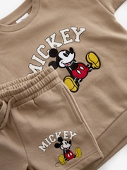 بني فاتح بني - طقم من سويت شيرت وشورت من القطن 100% برسمة Mickey (3 شهور-8 سنوات) - صورة 6 من 6