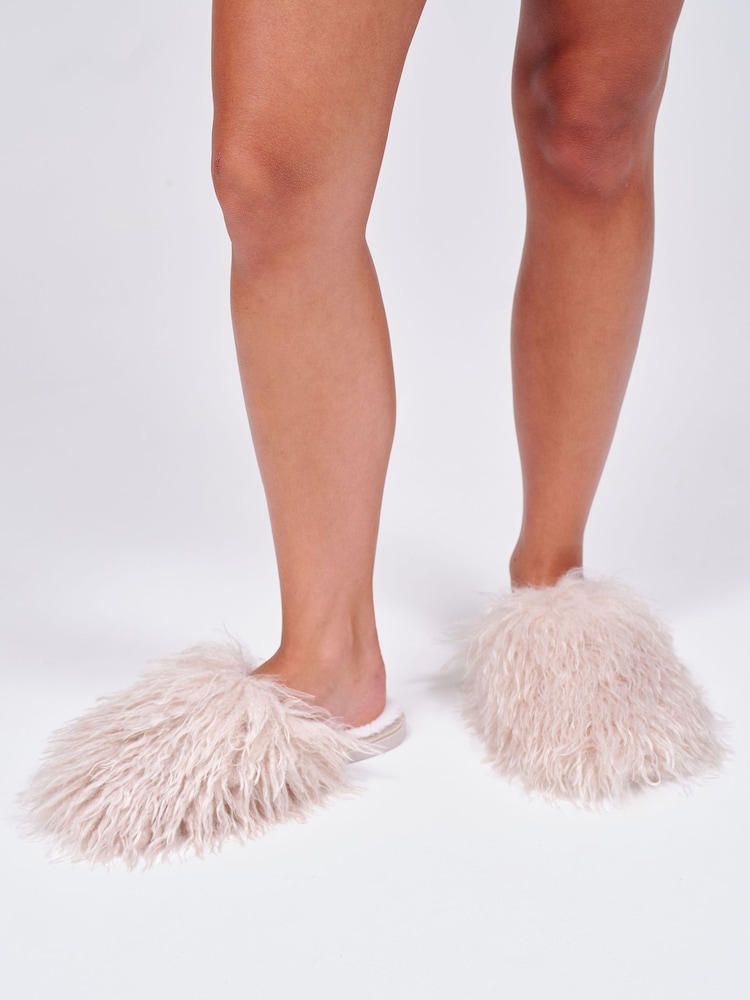 Loungeable Faux Mongolian Fur Slippers - Bild 1 von 3