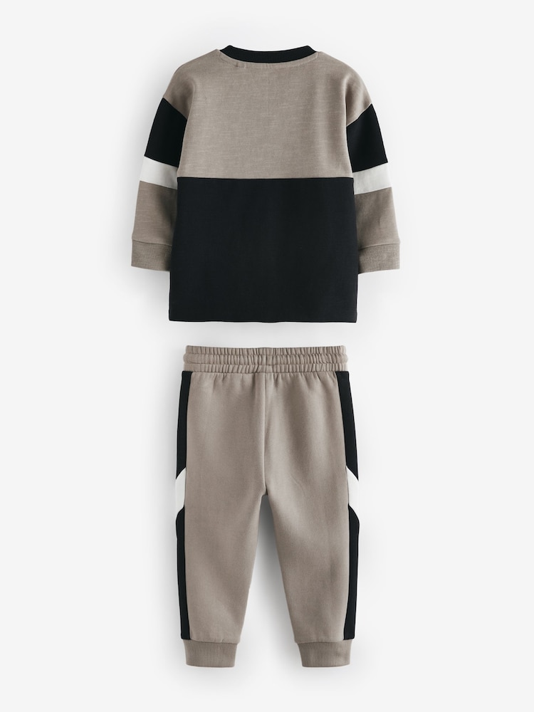 Neutral/Black 100% Cotton Long Sleeve Soft Touch T-Shirt and Joggers Set (3mths-7yrs) - Image 2 of 3
