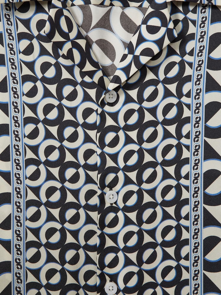 Reiss Lapis Blue Prentice Geometric Print Cuban Collar Shirt - Image 6 of 6