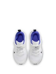 Nike White/Navy Junior Omni Trainers - Image 4 of 9