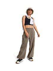 Under Armour Unstoppable Airvent Parachute Brown Joggers - Image 3 of 7
