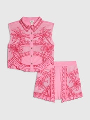 Rosa - Conjunto de camisa y pantalones cortos con aberturas y estampado de palmeras de River Island - Imagen 1 de 5
