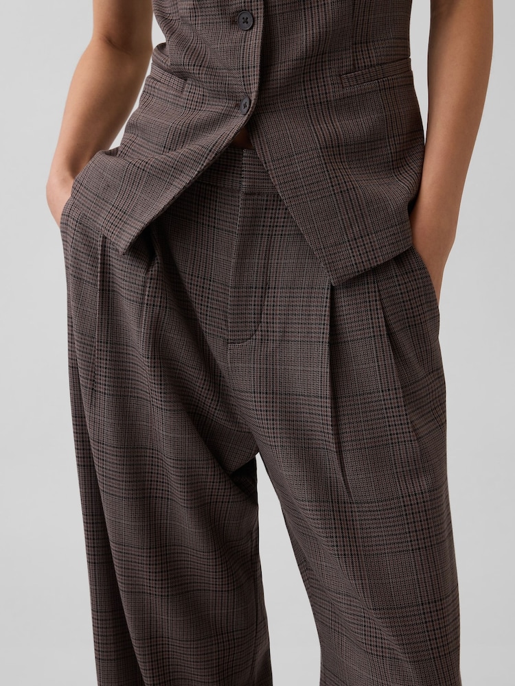 Braun Kariert - Gap 365 Bundfaltenhose aus gebürstetem Twill mit hoher Taille - Bild 6 von 6