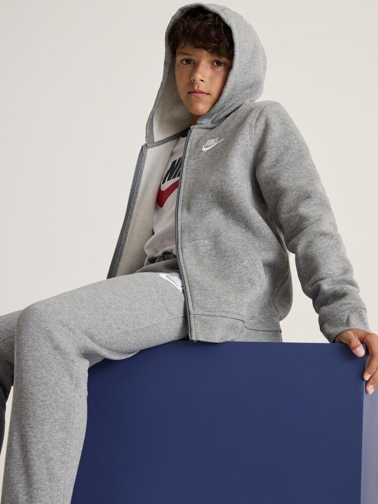 Nike Grey Club Fleece Tracksuit - Image 4 of 16