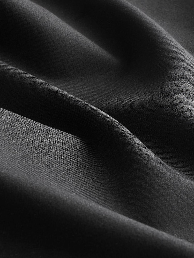 Schwarz - Geknöpfte Ponte-Hose mit weitem Bein - Bild 6 von 6 Schwarz - Geknöpfte Ponte-Hose mit weitem Bein - Bild 6 von 6