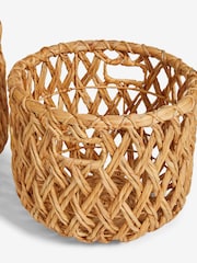 Nina Campbell Set of 2 Natural Water Hyacinth Storage Baskets - Image 6 of 6