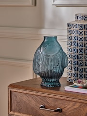 Nina Campbell Blue Glass Fish Vase - Image 1 of 4
