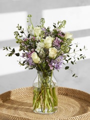 Bloom & Wild The Hallie Letterbox Bouquet - Image 3 of 4