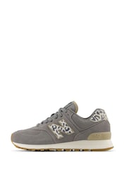 New Balance Leopard Womens Leopard Print 574 Trainers - Image 6 of 8