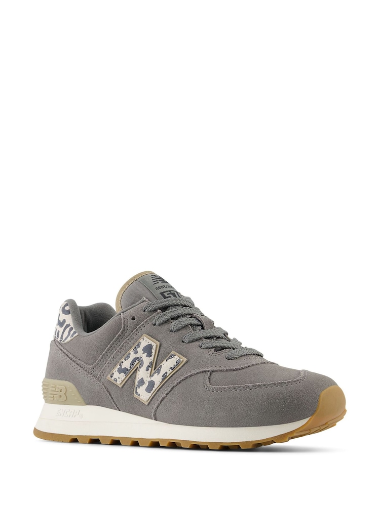 New Balance Leopard Womens Leopard Print 574 Trainers - Image 8 of 8