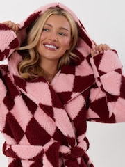 Threadbare Pink Harlequin Hooded Dressing Gown - Image 3 of 5