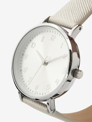 Metallic Simple Strap Watch - Image 4 of 4