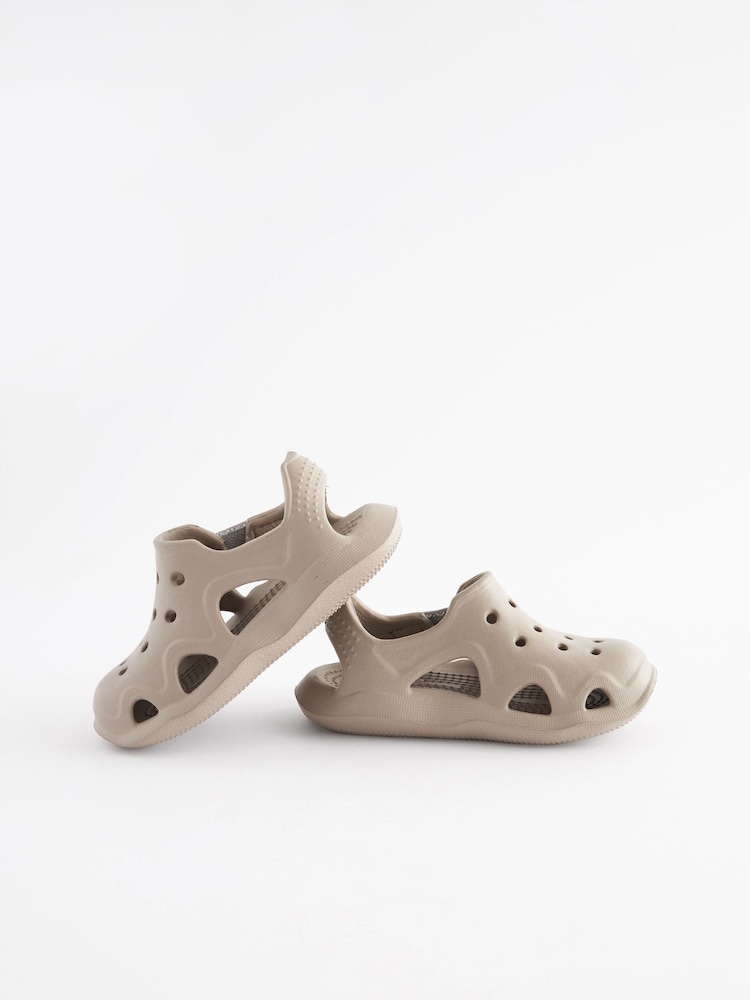 Neutralny - Moulded Closed Toe Clogs - Image 2 of 8