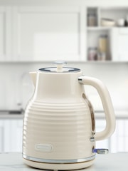 Daewoo Cream Sienna 1.7L 3KW Jug Kettle - Image 1 of 4