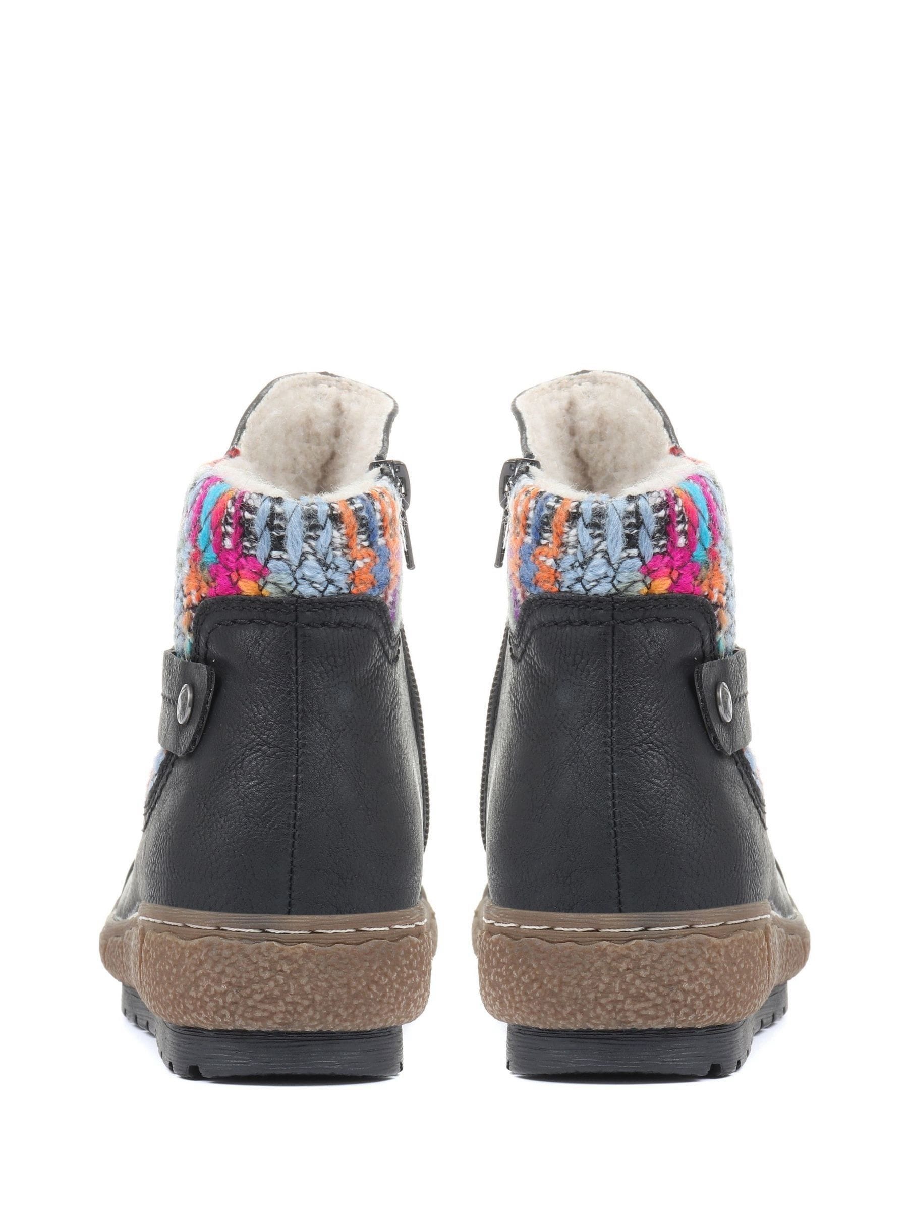 Women's booties for wide feet hotsell