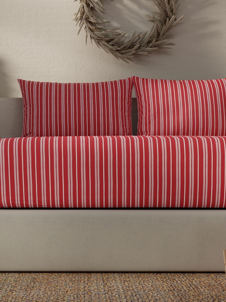 Vantona Pink Christmas Kitsch Santa Fitted Sheet Set inc Pillowcase - Image 3 of 3 Vantona Pink Christmas Kitsch Santa Fitted Sheet Set inc Pillowcase - Image 3 of 3