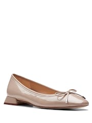 Clarks Natural Patent Ubree15 Step Shoes - Image 6 of 10