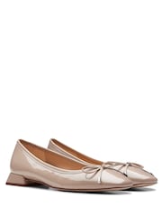 Clarks Natural Patent Ubree15 Step Shoes - Image 7 of 10