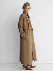 Abrigo de Doble botonadura de lana con costuras invisibles de Atelier - Imagen 5 de 9