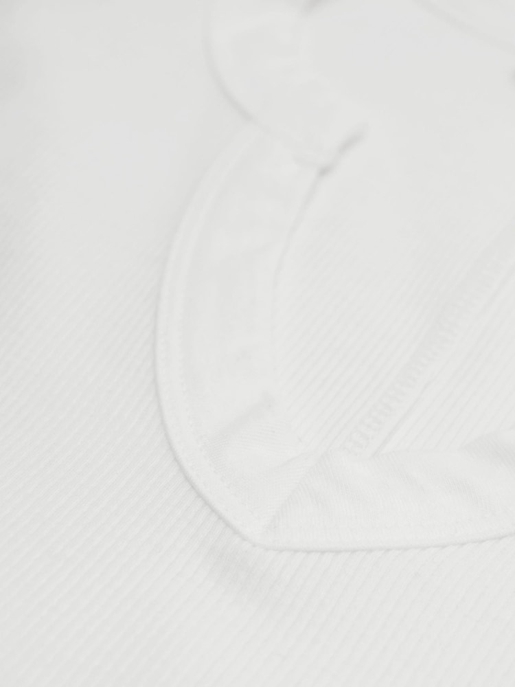 Reiss White Thena Knitted Vest - Image 6 of 6 Reiss White Thena Knitted Vest - Image 6 of 6