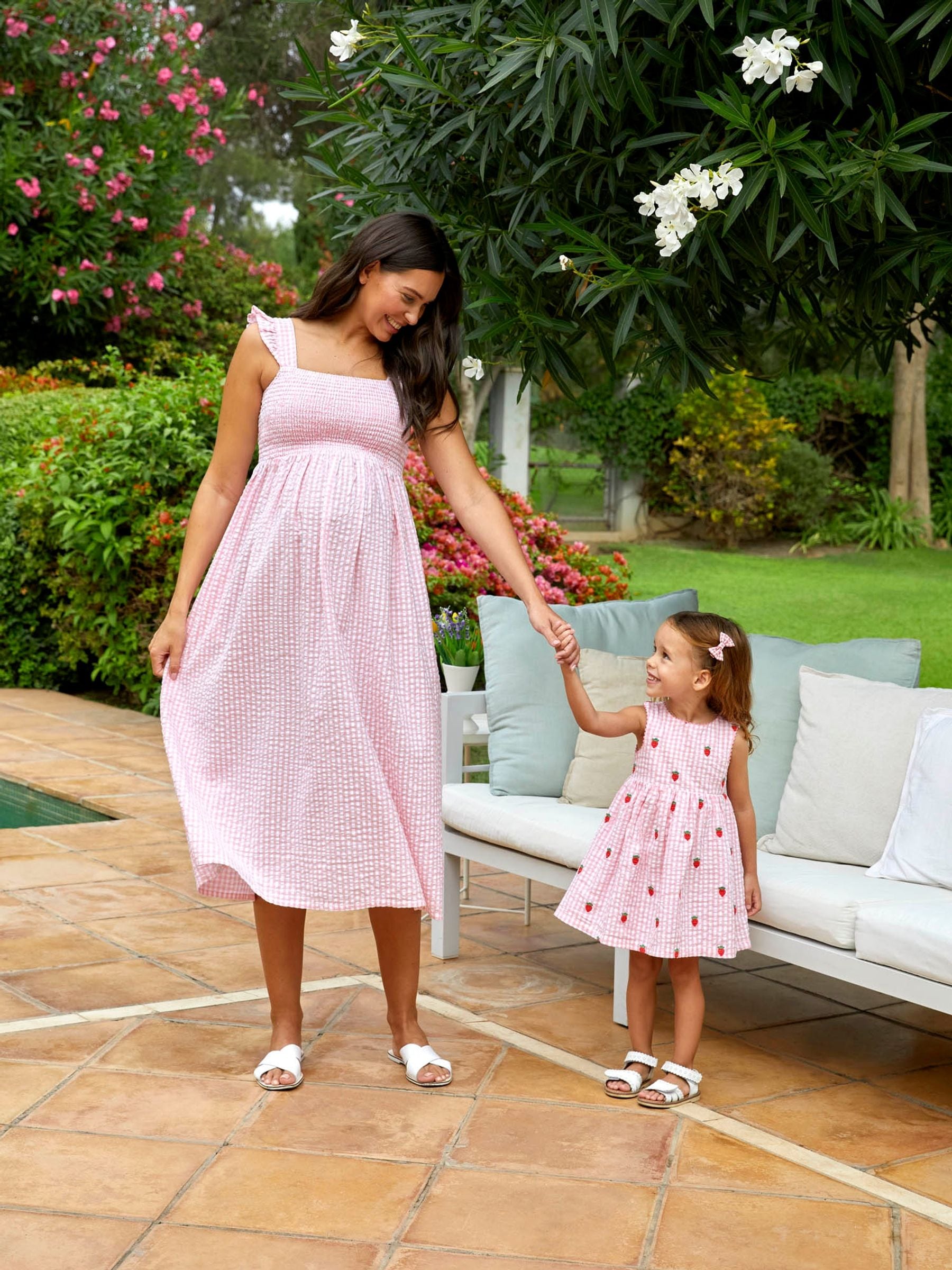 Pink gingham midi dress discount