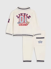 Crema - River Island Little Champ Cardigan & Trousers Set - Imagen 3 de 5
