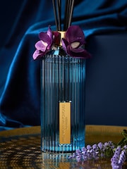 200ml Midnight Patchouli and Amber Fragranced Reed Diffuser - Image 2 of 4
