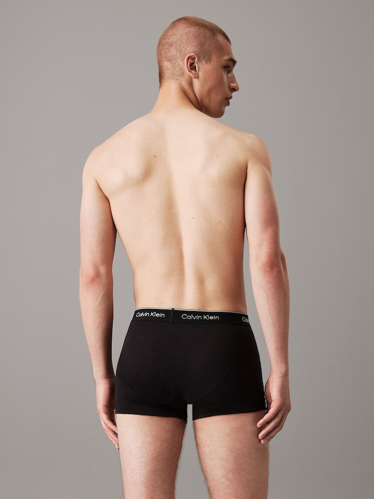 Calvin Klein Cotton Classics Trunks 3 Pack - صورة 2 من 5