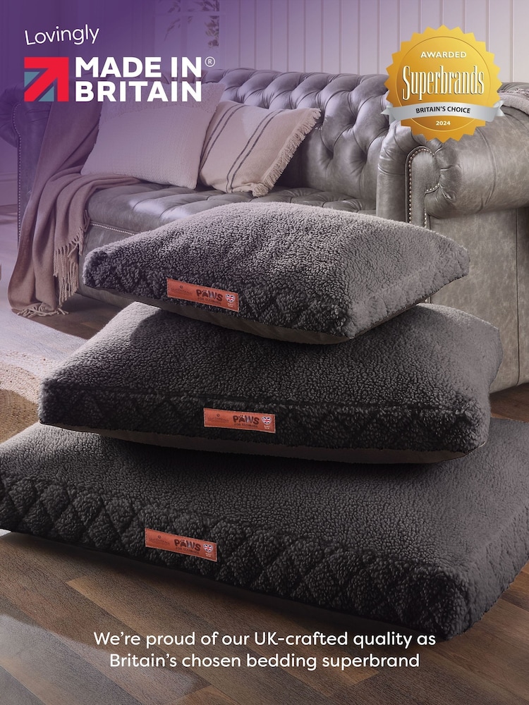 Slumberdown Charcoal Paws for Slumber Donut Small Pet Bed - Image 9 of 9 Slumberdown Charcoal Paws for Slumber Donut Small Pet Bed - Image 9 of 9