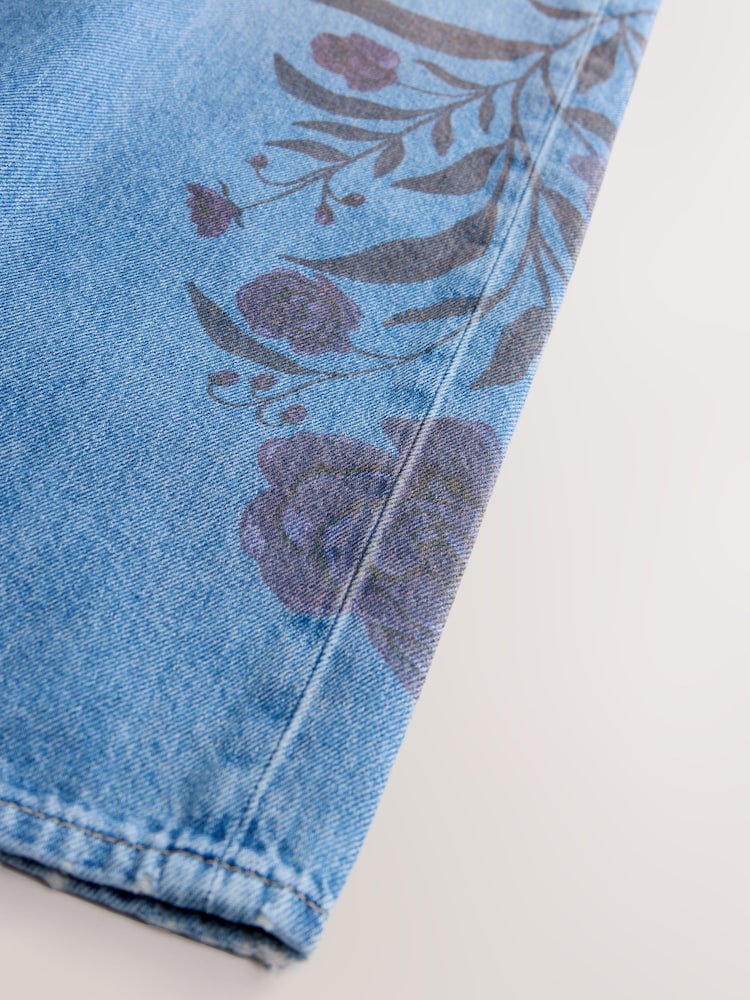 Mid Blue Floral Print - Maong na Malalapad ang Paa - Larawan 7 ng 7 Mid Blue Floral Print - Maong na Malalapad ang Paa - Larawan 7 ng 7