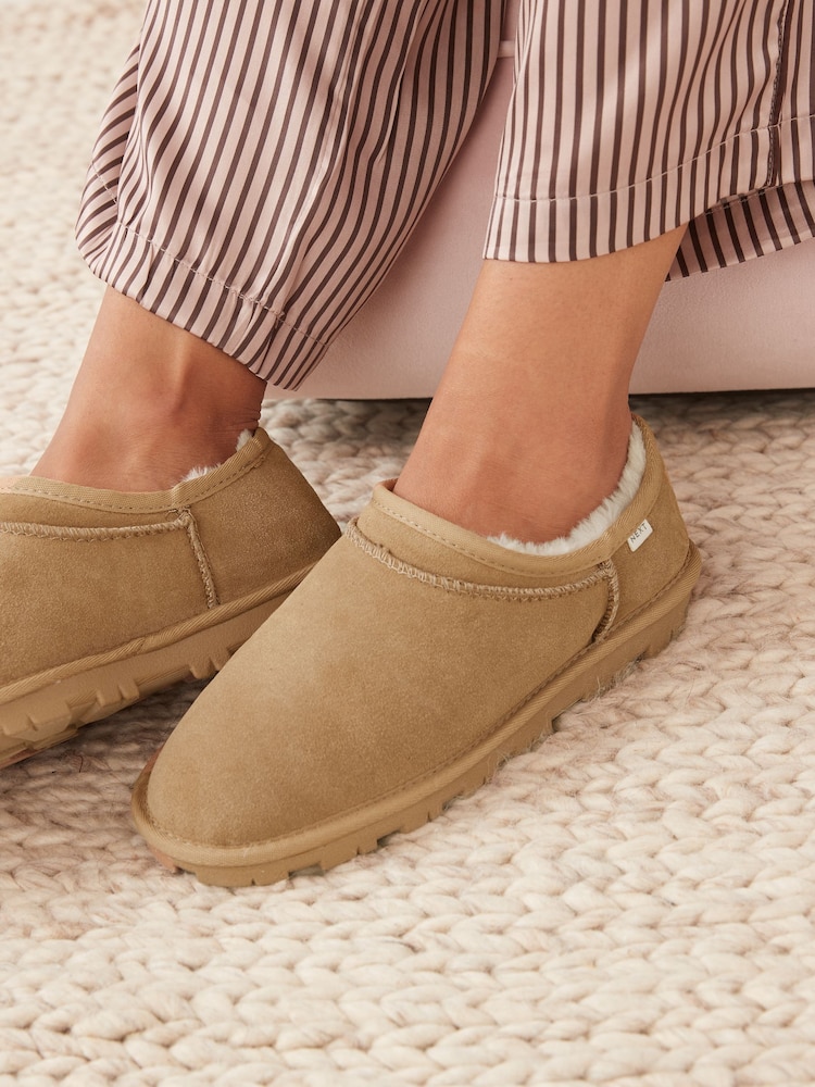 Chestnut Brown Suede Faux Fur Lined Shoot Slippers - Image 2 of 6