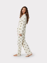 Chelsea Peers Cream Curve Organic Cotton Bee Print Pyjama Set - Image 3 of 5