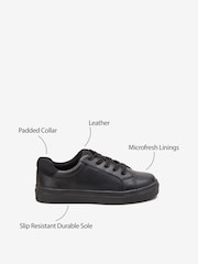 Schwarz - Schnürschuhe für die Schule - Bild 9 von 11