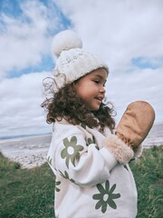 Green Printed Sweatshirt and Leggings Set (3mths-7yrs) - Image 2 of 6