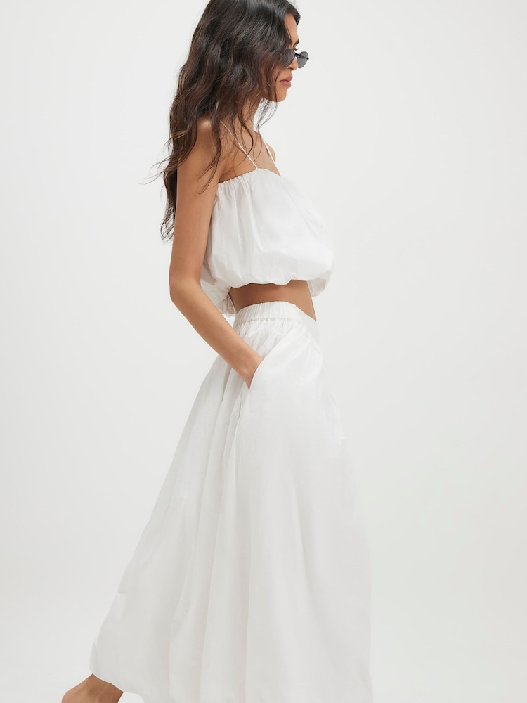 River Island White Poplin Bubble Hem Skirt - Image 2 of 4 River Island White Poplin Bubble Hem Skirt - Image 2 of 4