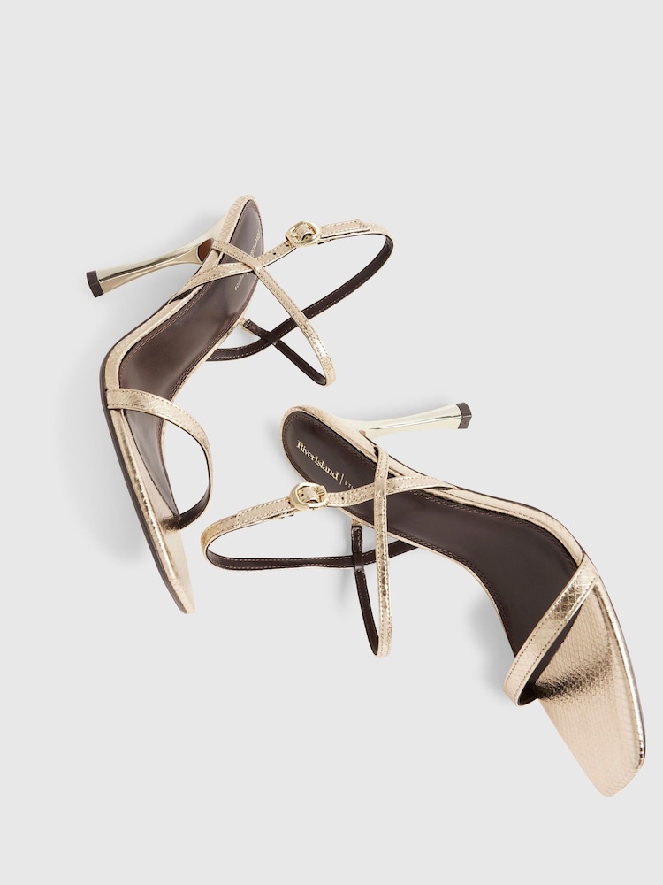 صندل مفتوح من الخلف بكعب عالٍ من River Island - Image 5 of 5
